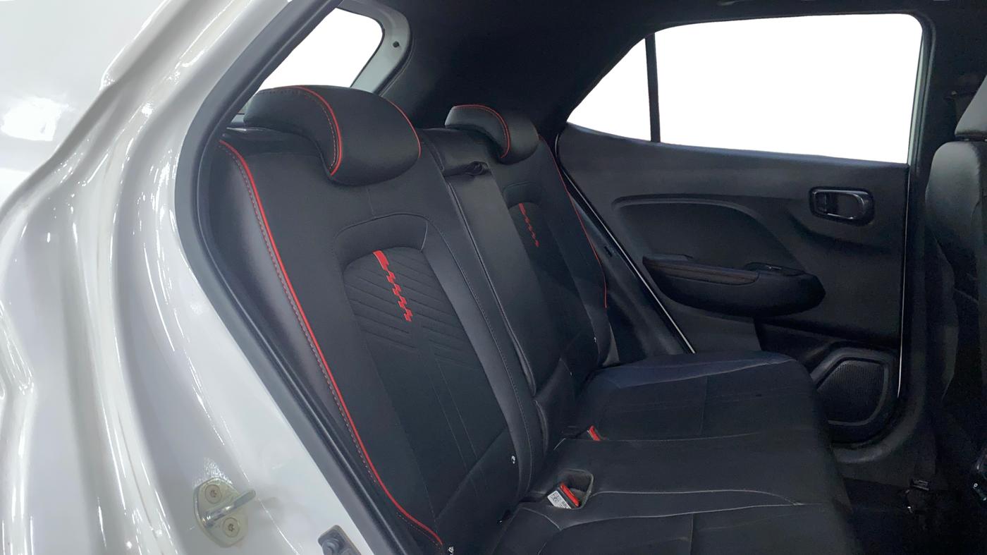 2022 Hyundai VENUE N LINE N8 1.0 TURBO DCT, Petrol, Automatic, 6,205 km, Right Side Rear Door Cabin