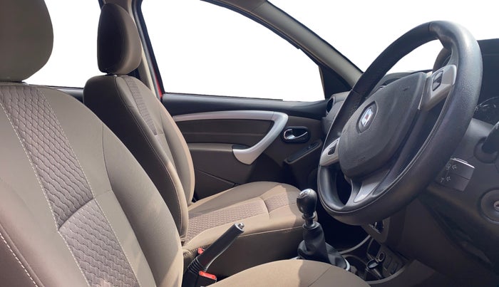 2017 Renault Duster 110 PS RXZ DIESEL, Diesel, Manual, 58,665 km, Right Side Front Door Cabin