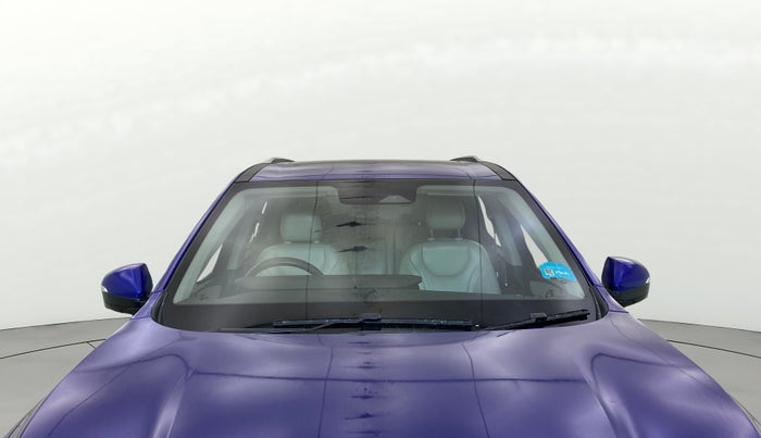 2022 Mahindra XUV700 AX 7 LUXURY D MT 7 STR, Diesel, Manual, 58,100 km, Front Windshield