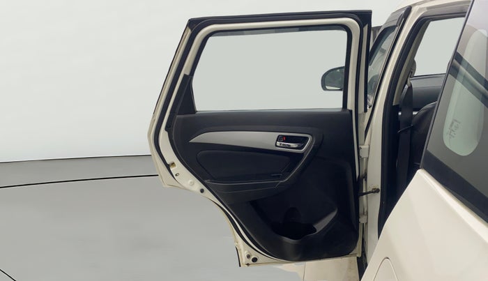 2022 Maruti Vitara Brezza ZXI PLUS, Petrol, Manual, 42,281 km, LHS Rear Door