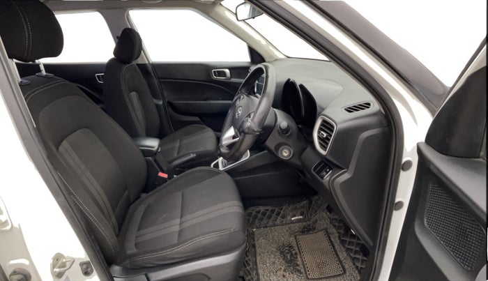 2021 Hyundai VENUE S 1.2, Petrol, Manual, 53,312 km, Right Side Front Door Cabin