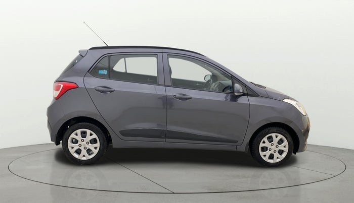 2015 Hyundai Grand i10 SPORTZ 1.2 KAPPA VTVT, Petrol, Manual, 33,844 km, Right Side View