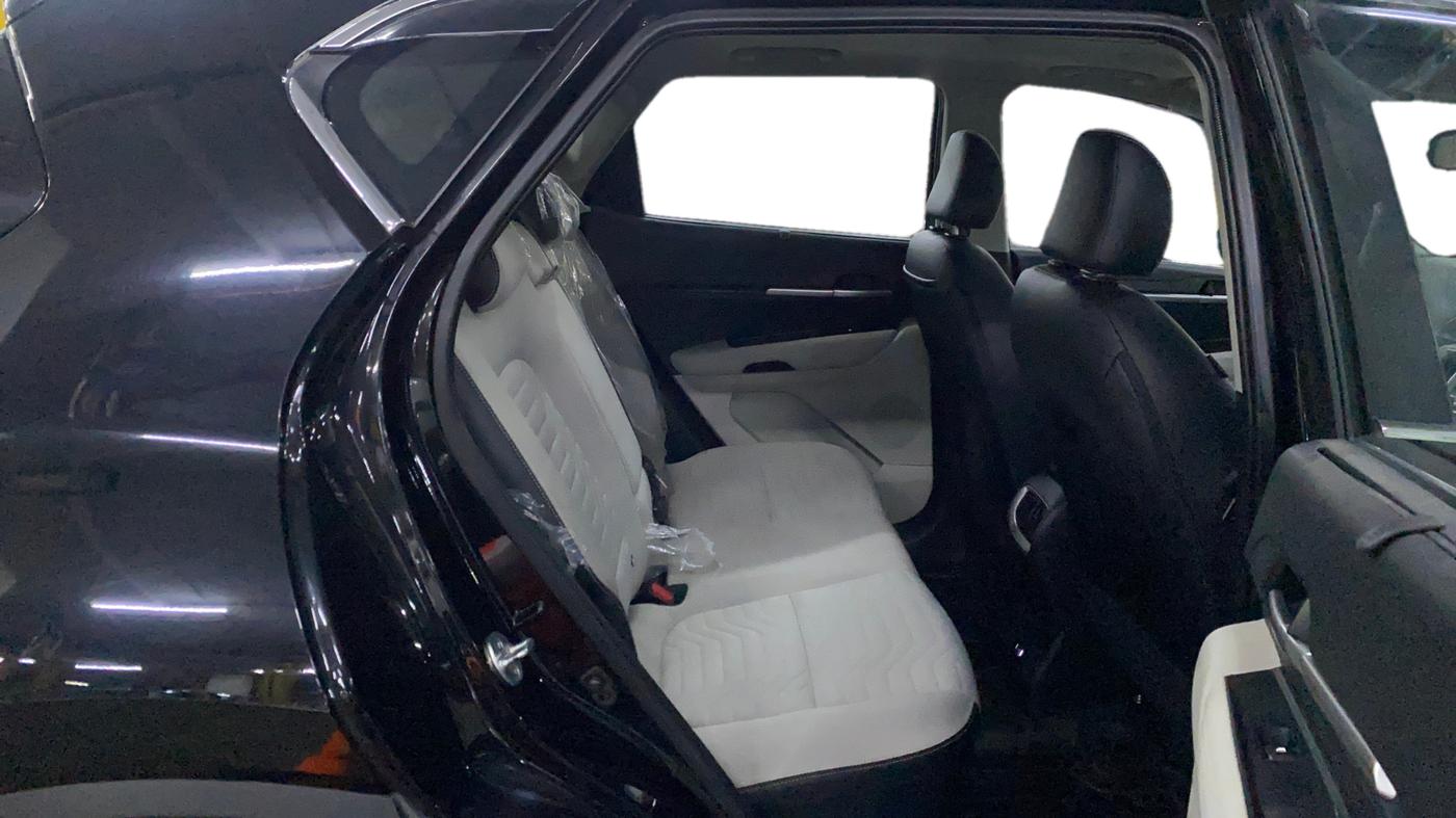 2025 KIA SONET HTK PLUS 1.2 PETROL MT, Petrol, Manual, 9,515 km, Right Side Rear Door Cabin