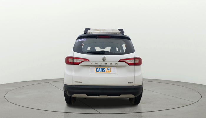 2022 Renault TRIBER RXZ AMT DUAL TONE, Petrol, Automatic, 30,814 km, Back/Rear