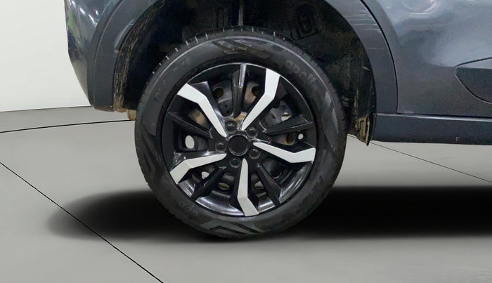 2018 Tata NEXON XZ PETROL, Petrol, Manual, 78,270 km, Right Rear Wheel