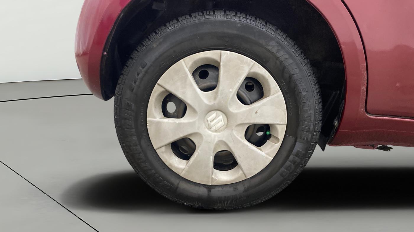 2015 Maruti Ritz VXI, Petrol, Manual, 1,00,554 km, Right Rear Wheel