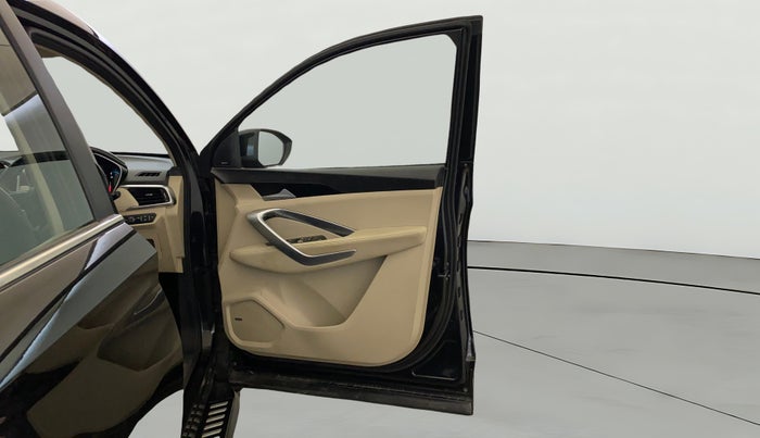 2021 MG HECTOR SHARP 1.5 PETROL CVT, Petrol, Automatic, 20,630 km, RHS Front Door