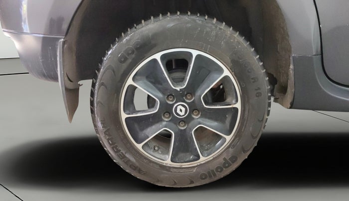 2019 Renault Duster RXS PETROL, Petrol, Manual, 57,795 km, Right Rear Wheel