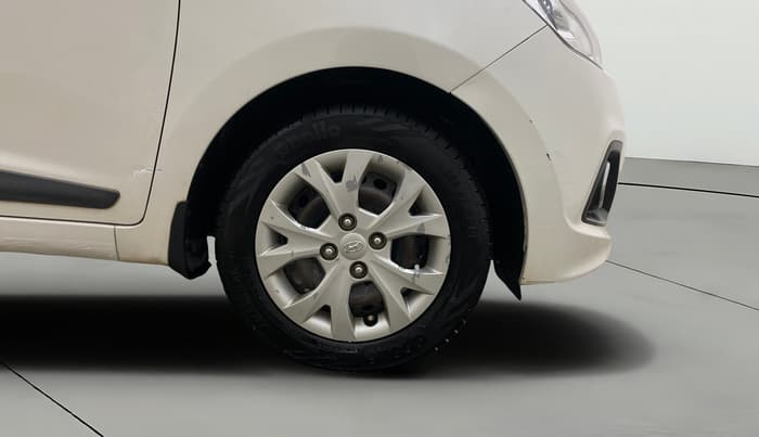 2016 Hyundai Grand i10 SPORTZ 1.1 CRDI, Diesel, Manual, 87,824 km, Right Front Wheel