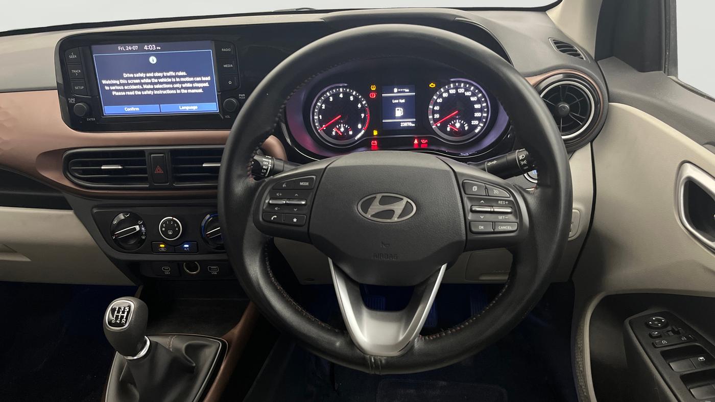 2023 Hyundai AURA SX 1.2, Petrol, Manual, 23,860 km, Steering Wheel Close Up