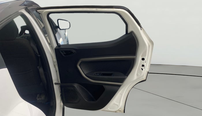 2022 Renault Kiger RXZ MT DUAL TONE, Petrol, Manual, 43,205 km, RHS Rear Door