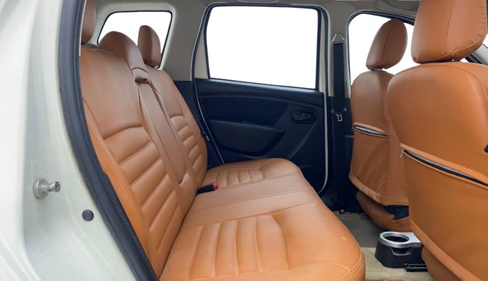 2018 Renault Duster RXS CVT, Petrol, Automatic, 24,428 km, Right Side Rear Door Cabin