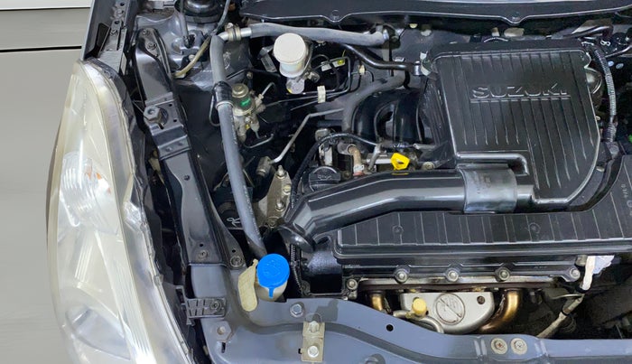 2014 Maruti Swift VXI, Petrol, Manual, 41,905 km, Engine View - Right