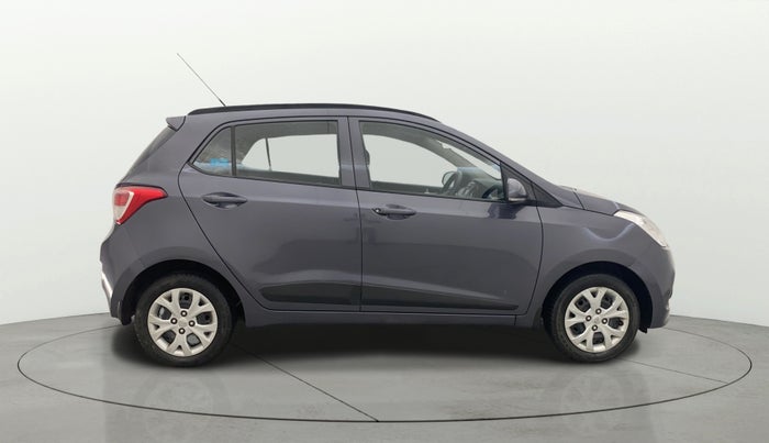 2015 Hyundai Grand i10 SPORTZ 1.2 KAPPA VTVT, Petrol, Manual, 29,847 km, Right Side View