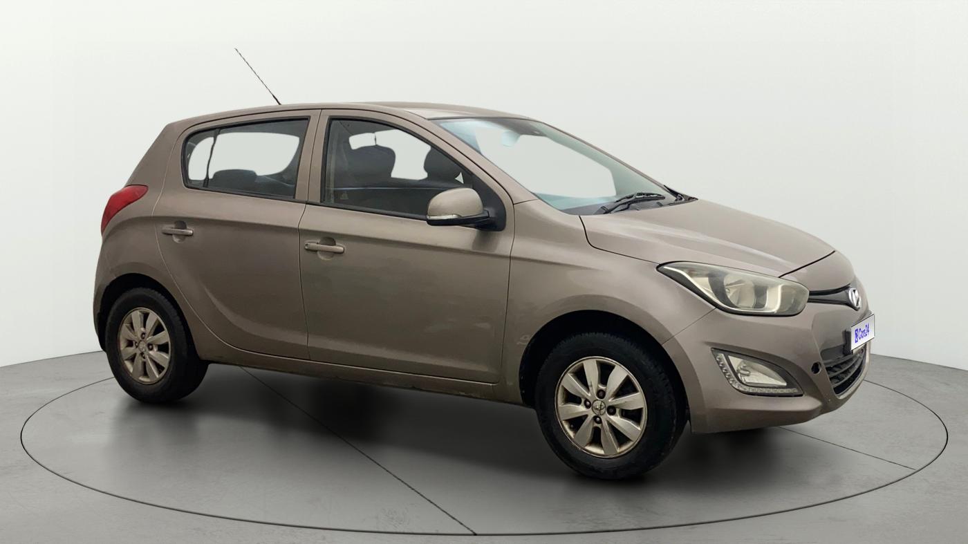 2013 Hyundai i20 SPORTZ 1.4 CRDI, Diesel, Manual, 1,46,594 km, Right Front Diagonal