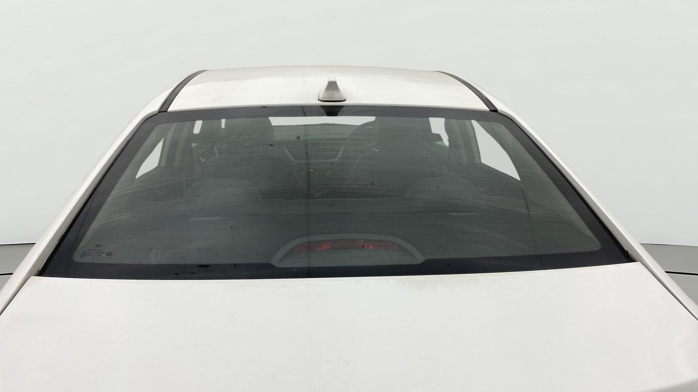 2017 Hyundai Verna 1.6 EX VTVT AT, Petrol, Automatic, 46,598 km, Rear Windshield