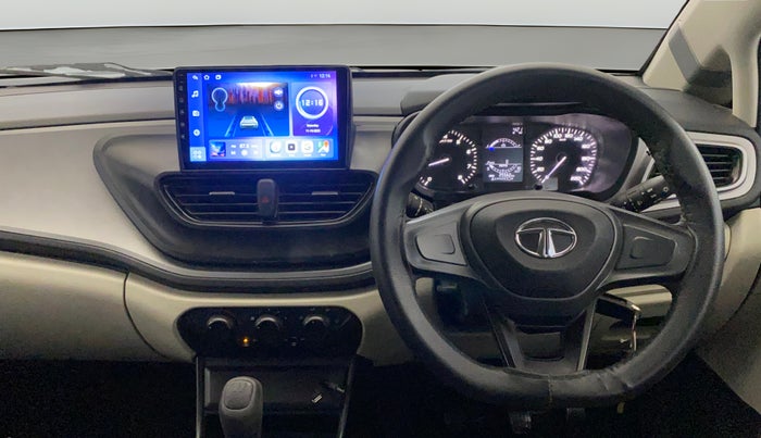 2021 Tata ALTROZ XE PETROL, Petrol, Manual, 25,547 km, Steering Wheel Close Up
