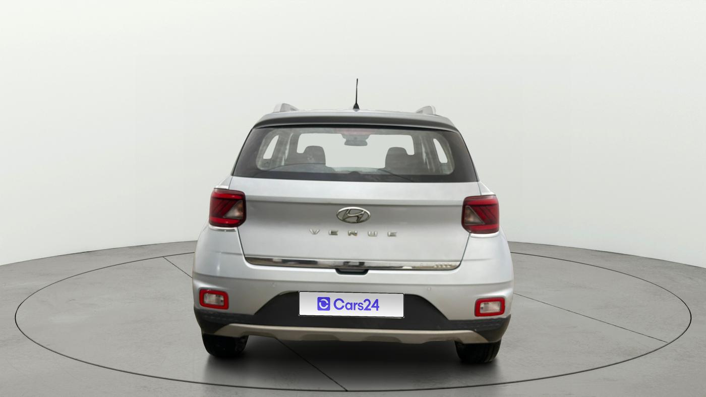 2020 Hyundai VENUE S 1.2, Petrol, Manual, 31,650 km, Back/Rear