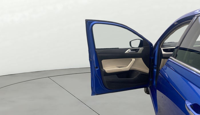 2022 Volkswagen VIRTUS TOPLINE TSI 1.0 MT, Petrol, Manual, 63,711 km, LHS Front Door