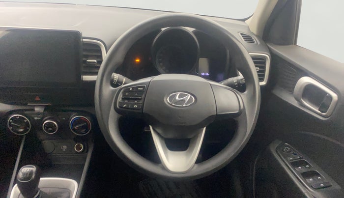 2020 Hyundai VENUE S 1.2, Petrol, Manual, 59,069 km, Steering Wheel Close Up