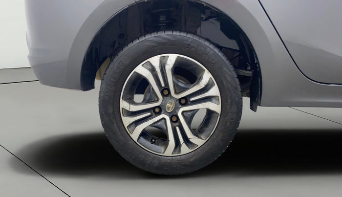 2022 Tata TIGOR XZ PLUS CNG, CNG, Manual, 10,730 km, Right Rear Wheel