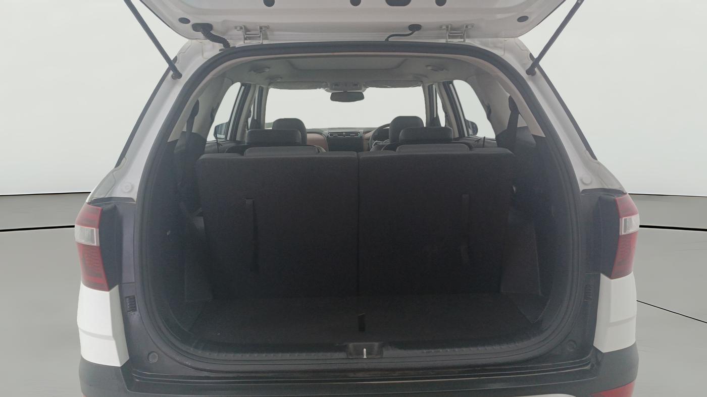 2021 Hyundai ALCAZAR 2.0 SIGNATURE (O) AT 6STR, Petrol, Automatic, 22,177 km, Boot Open Zoomed View