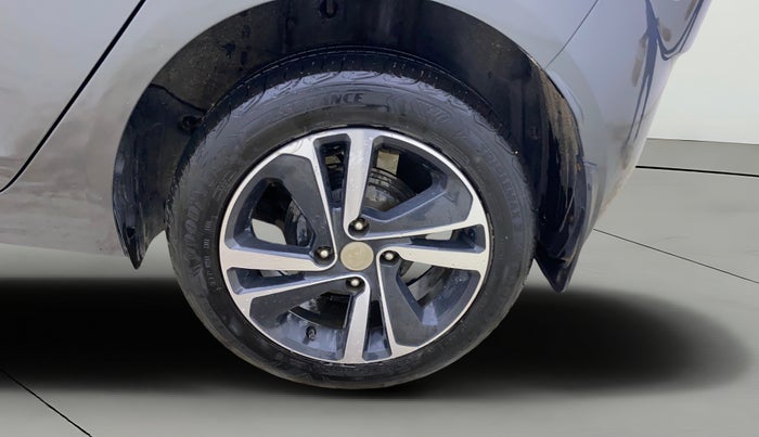 2023 Tata ALTROZ XZ CNG, CNG, Manual, 27,081 km, Left Rear Wheel