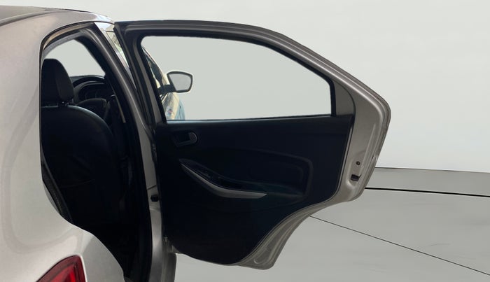 2017 Ford Figo Aspire TITANIUM 1.5 PETROL AT, Petrol, Automatic, 24,853 km, RHS Rear Door