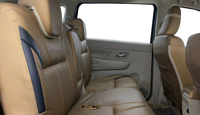 2019 Maruti Ertiga ZXI+ SHVS, Petrol, Manual, 40,869 km, Right Side Rear Door Cabin