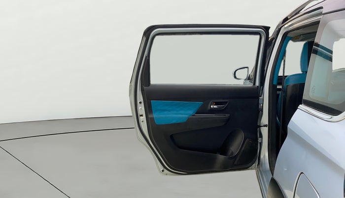 2022 Maruti XL6 ZETA MT, Petrol, Manual, 41,367 km, LHS Rear Door