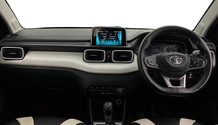 2021 Tata PUNCH CREATIVE  1.2 RTN DUAL TONE, Petrol, Manual, 33,817 km, Dashboard