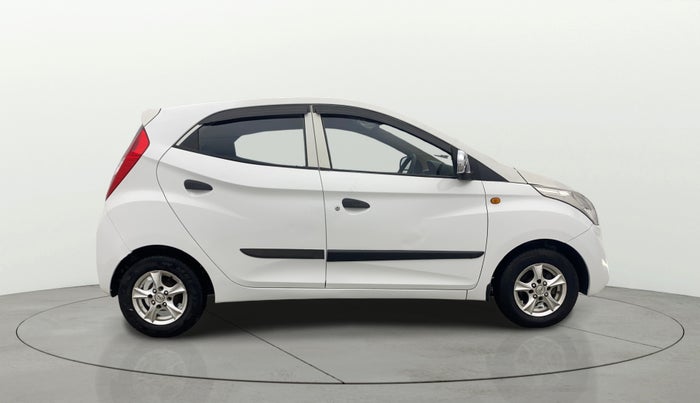 2016 Hyundai Eon ERA +, Petrol, Manual, 32,471 km, Right Side View