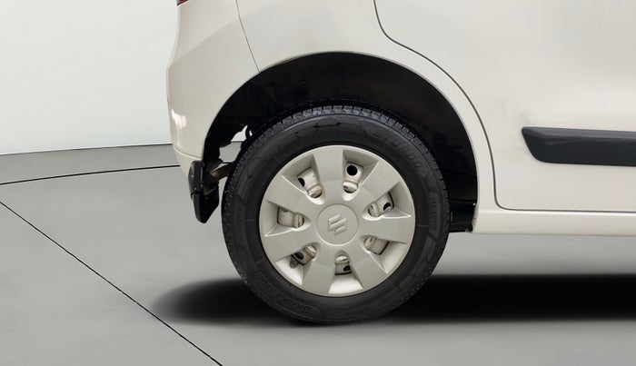 2016 Maruti Wagon R 1.0 LXI CNG, CNG, Manual, 1,04,598 km, Right Rear Wheel
