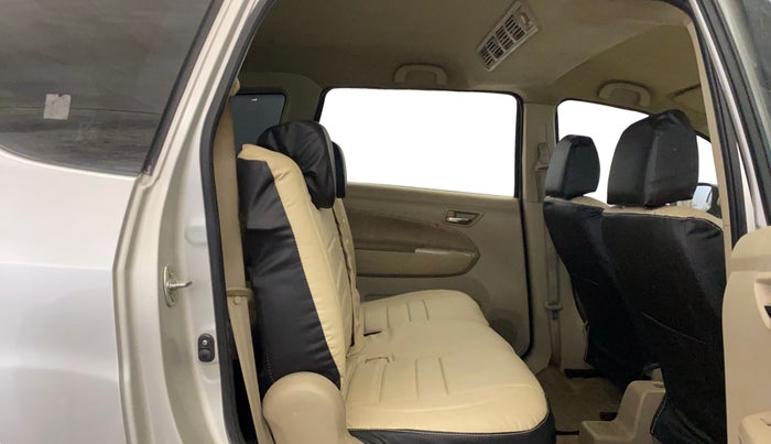 2015 Maruti Ertiga VXI, Petrol, Manual, 54,714 km, Right Side Rear Door Cabin