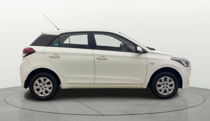 2016 Hyundai Elite i20 MAGNA 1.2, Petrol, Manual, 44,483 km, Right Side View