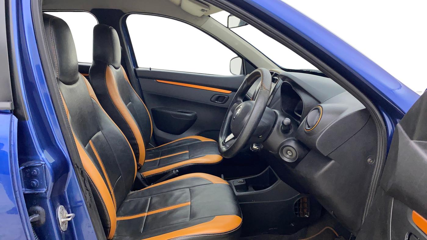 2017 Renault Kwid CLIMBER 1.0 AMT, Petrol, Automatic, 48,738 km, Right Side Front Door Cabin