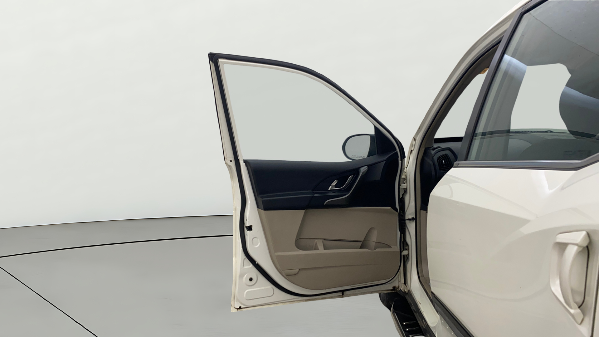 camera-LHS-Front-Door