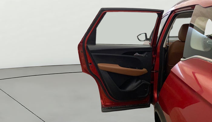 2021 MG HECTOR PLUS SELECT 2.0 DIESEL TURBO MT 7-STR, Diesel, Manual, 91,620 km, LHS Rear Door