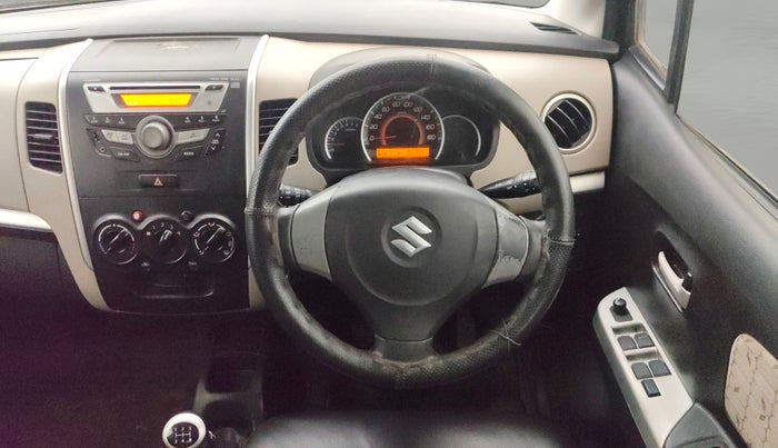 2014 Maruti Wagon R 1.0 VXI, Petrol, Manual, 88,292 km, Steering Wheel Close Up