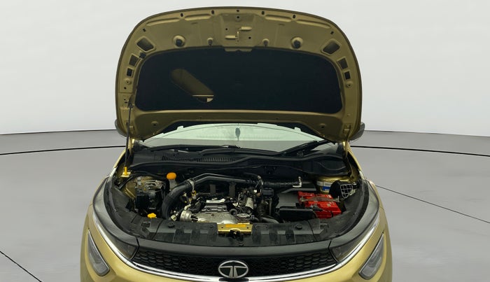 2021 Tata ALTROZ XZ PLUS I-TURBO PETROL, Petrol, Manual, 15,989 km, Open Bonet