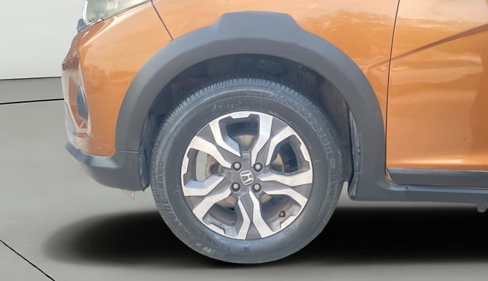 2017 Honda WR-V 1.2L I-VTEC VX MT, CNG, Manual, 1,04,053 km, Left Front Wheel