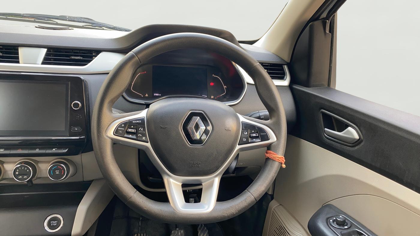 2024 Renault TRIBER RXZ, Petrol, Manual, 37,855 km, Steering Wheel Close Up