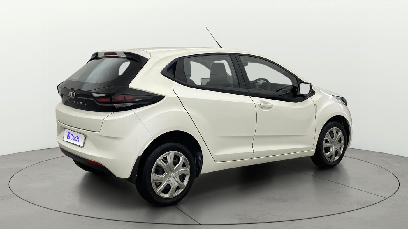 2023 Tata ALTROZ XM PLUS PETROL, Petrol, Manual, 8,809 km, Right Back Diagonal