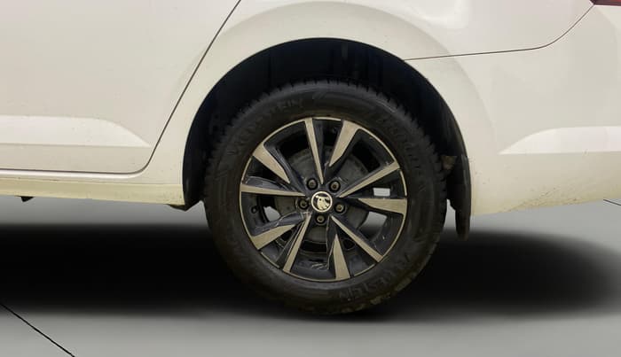 2023 Skoda SLAVIA ACTIVE 1.0L TSI MT, Petrol, Manual, 31,554 km, Left Rear Wheel