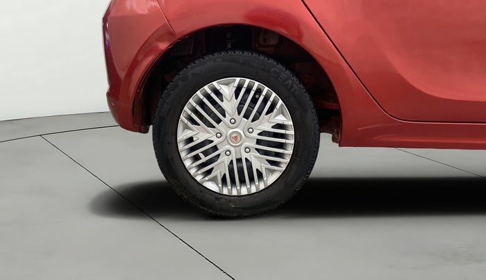 2017 Tata Tiago XT PETROL, Petrol, Manual, 80,203 km, Right Rear Wheel