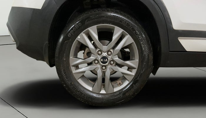 2020 KIA SELTOS HTX IVT 1.5 PETROL, Petrol, Automatic, 76,972 km, Right Rear Wheel