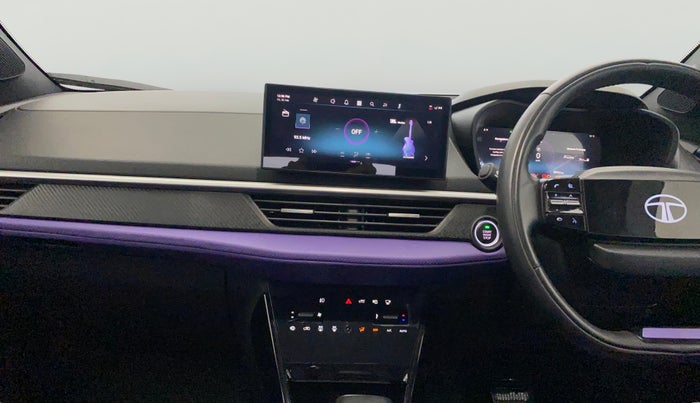 2023 Tata NEXON FEARLESS + SUNROOF DCA DUAL TONE 1.2 PETROL, Petrol, Automatic, 33,711 km, Air Conditioner