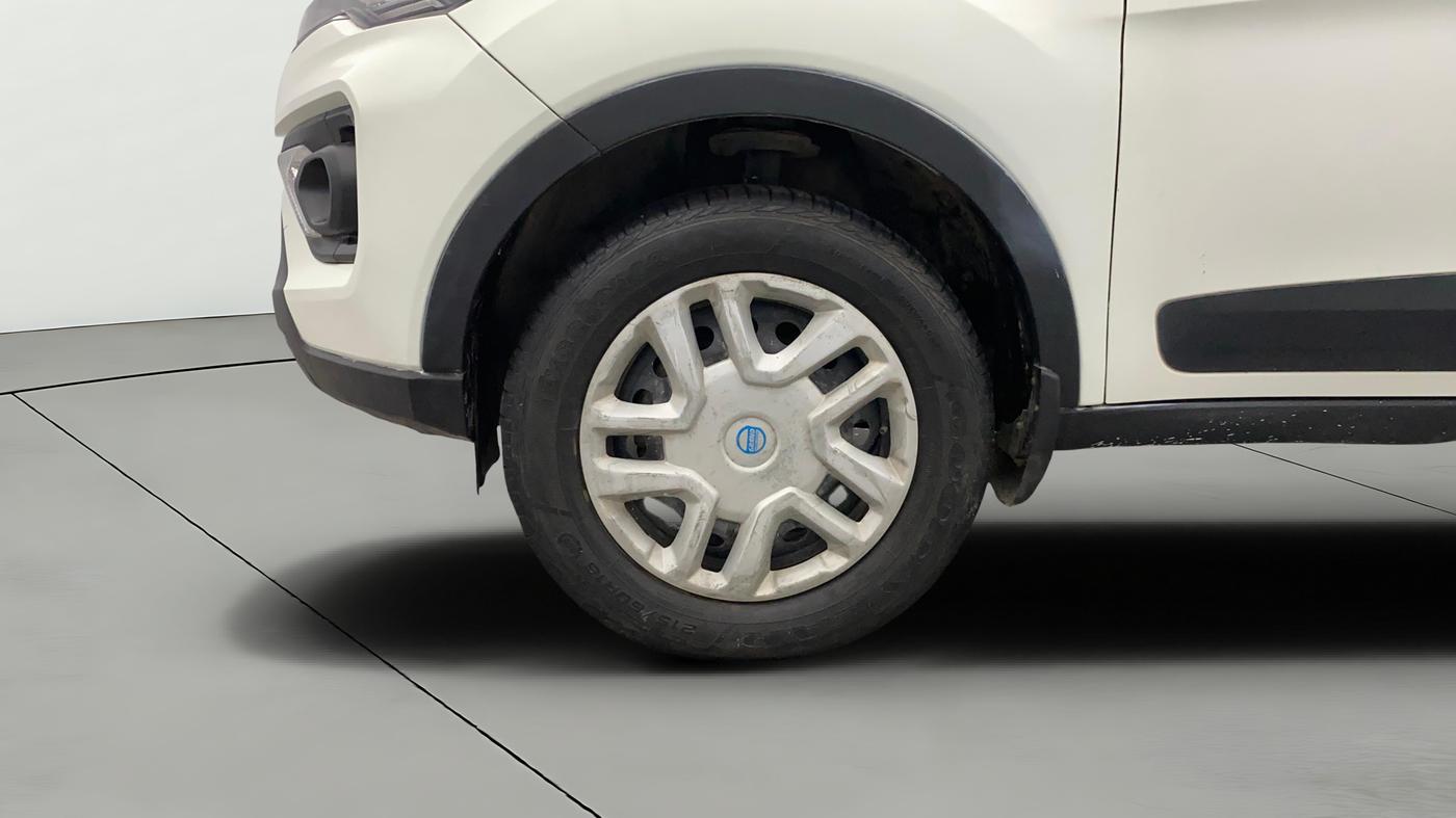 2021 Tata NEXON XMA PETROL, Petrol, Automatic, 41,934 km, Left Front Wheel