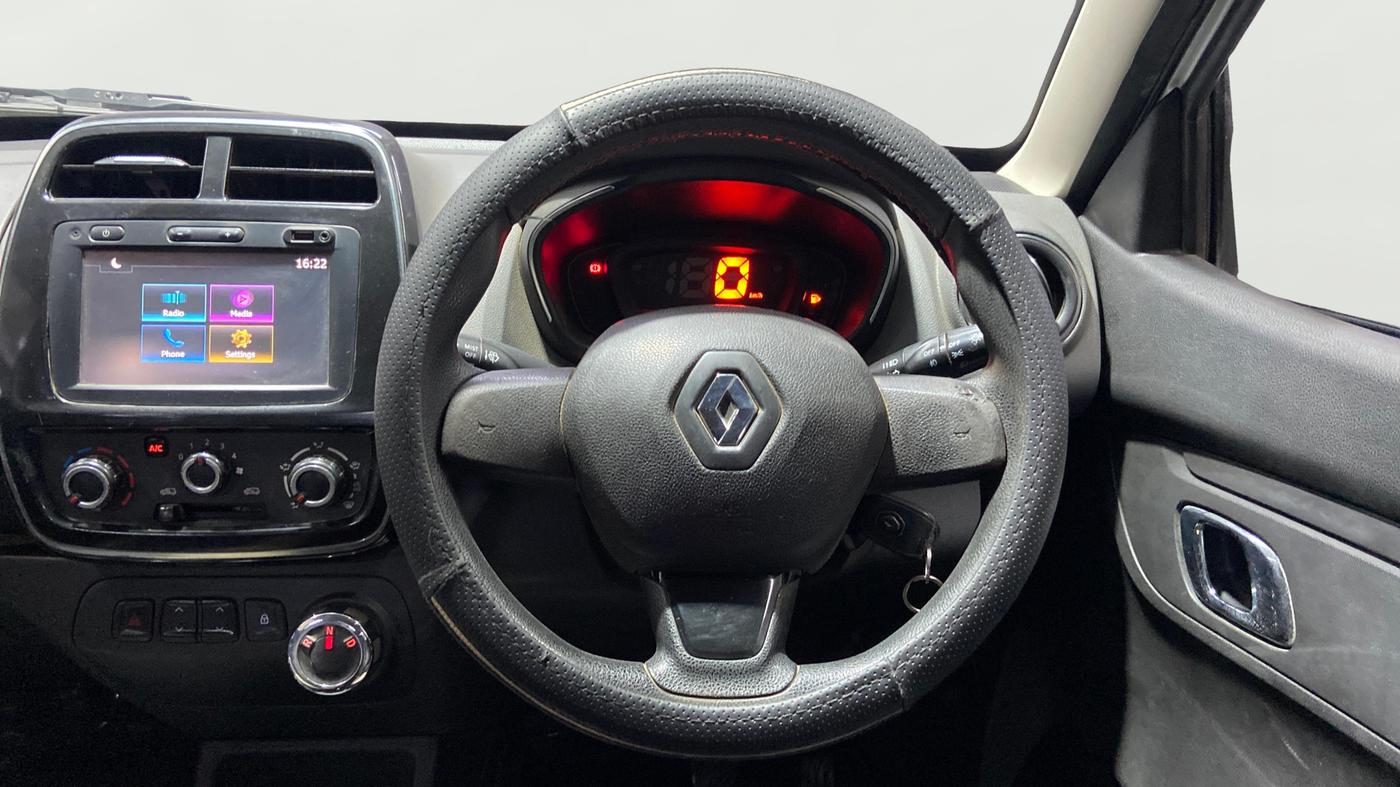 2018 Renault Kwid RXT 1.0 AMT (O), Petrol, Automatic, 46,840 km, Steering Wheel Close Up