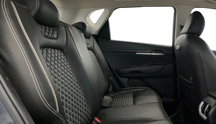 2021 KIA SONET HTK 1.2, Petrol, Manual, 19,297 km, Right Side Rear Door Cabin